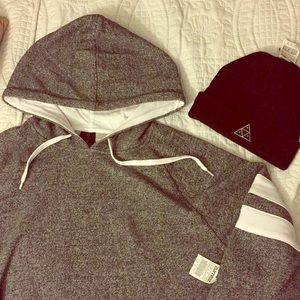 Bundle! Hoodie and beanie Zine-Zumiez